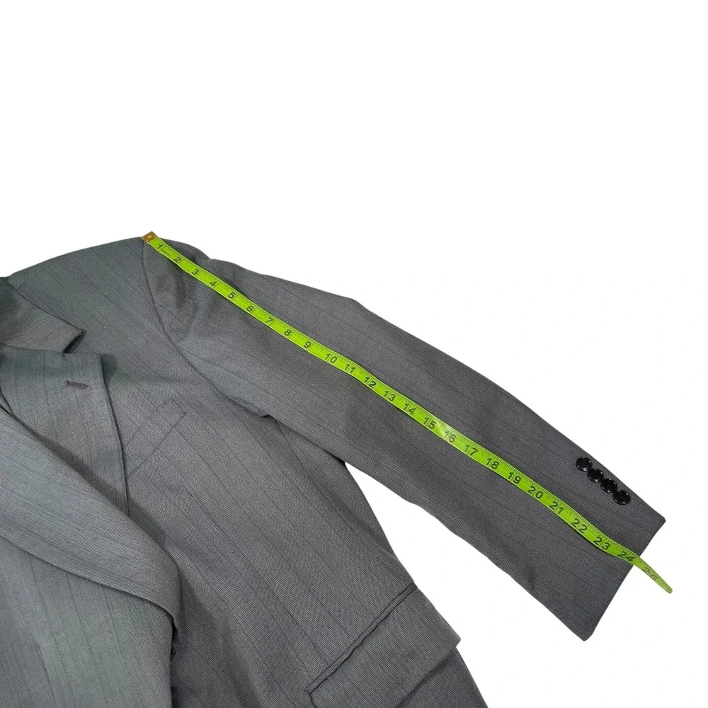 Meeting Street 42R Gray Two Piece Suit Set Pleated Pants Blazer Professional